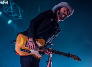 Leiva presentó "Monstruos" ante 15.000 fans en el evento "Juntémonos con Leiva" en Madrid