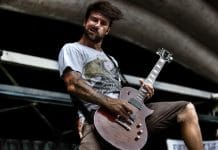 Demandan a EVERY TIME I DIE después de que amputaran un dedo del pie a un fan