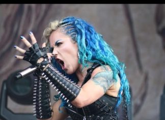 Mira el video de Arch Enemy en el Hellfest 2018