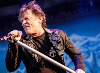 Bruce Dickinson de IRON MAIDEN: "Queríamos ser músicos, no drogadictos"