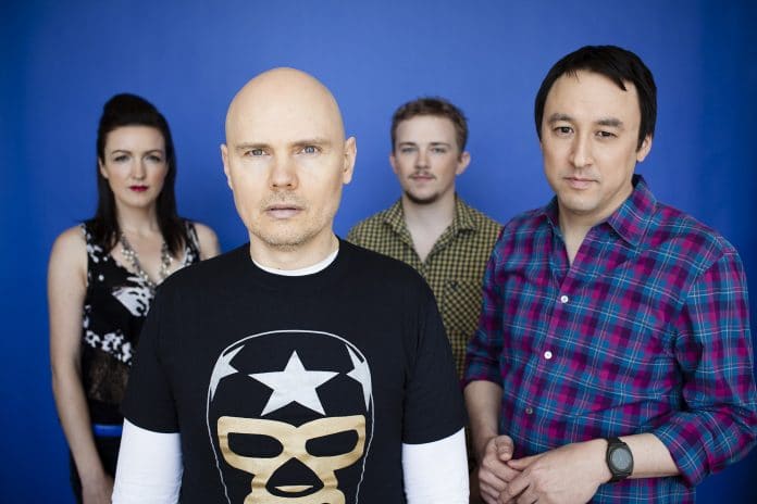Smashing Pumpkins Smashing Pumpkins presenta su nuevo single Knights Of Malta