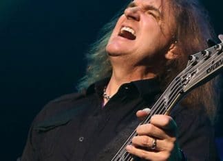 El bajista de MEGADETH: "Es genial que los jóvenes usen nuestras camisetas"