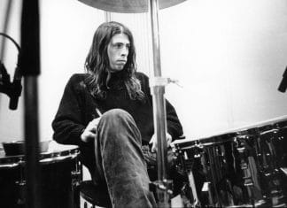 Una canción inédita de DAVE GROHL de FOO FIGHTERS escrita hace más de 30 años