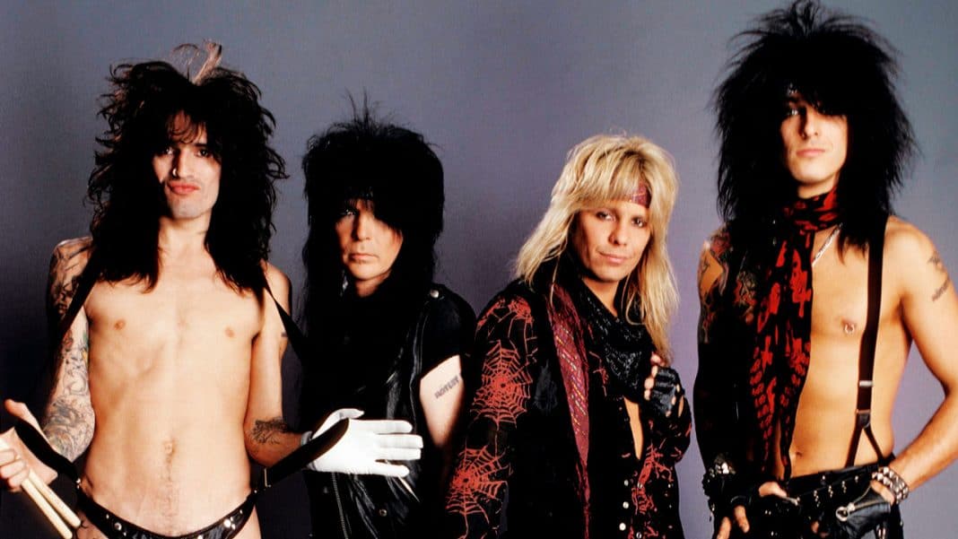 MOTLEY CRUE: "Dr. Feelgood" cumple 30 años y estas son sus curiosidades