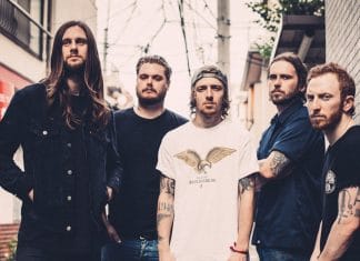 WHILE SHE SLEEPS estrena una nueva canción "Haunt Me" (Video)
