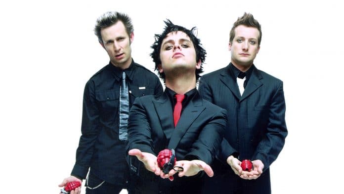 green day BILLIE JOE está escribiendo nuevas canciones para GREEN DAY