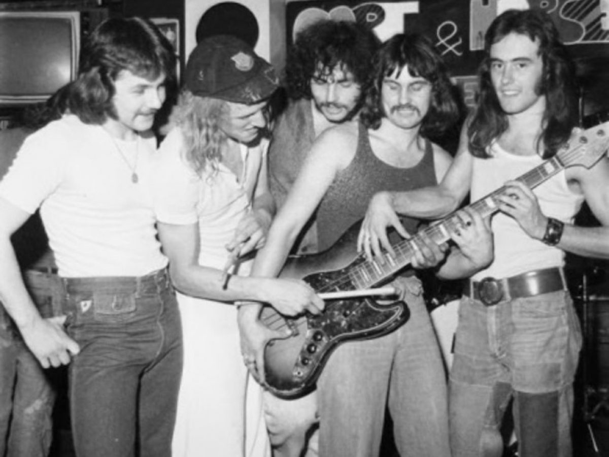 Hoy hace 43 años STEVE HARRIS fundaba IRON MAIDEN - TodoRock.com