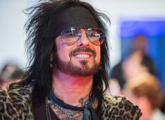 NIKKI SIXX sobre una posible reunión de MÖTLEY CRÜE: "Echo de menos tocar con los chicos"