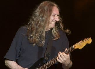 ROSENDO dice adiós: revive su último concierto en Madrid (Video)