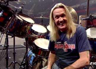 NICKO McBRAIN sobre su unión a IRON MAIDEN en 1982: "Estaba en lugar correcto en el momento adecuado"