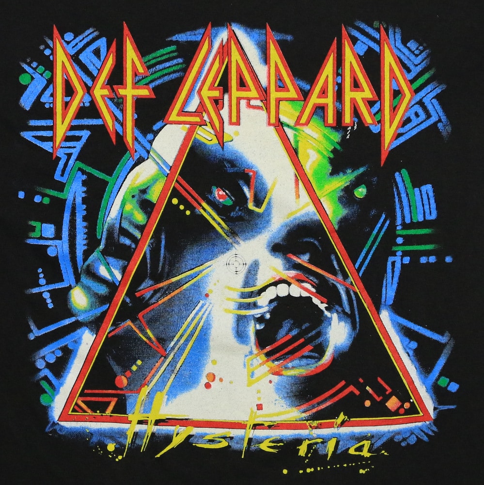 DEF LEPPARD publica un video resumen de su gira "Hysteria & More"