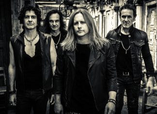 LAST IN LINE estrena nueva canción: "Year Of The Gun" (Video)