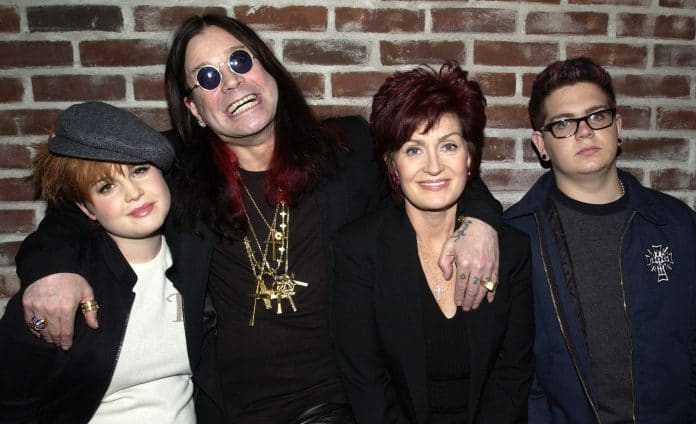 The Osbournes: Kelly Osbourne, Ozzy Osbourne, Sharon Osbourne y Jack Osbourne. Foto: KMazur/WireImage