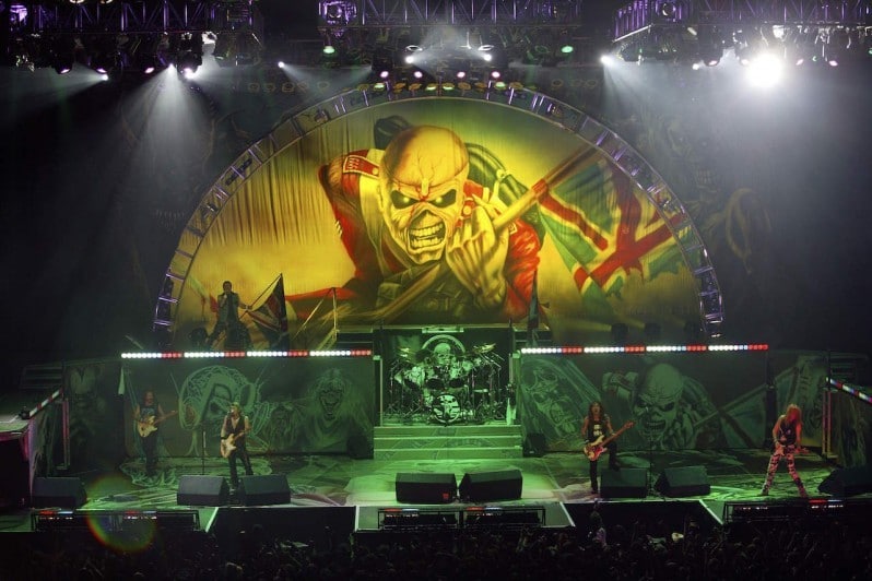 IRON MAIDEN: Todos los escenarios de sus giras mundiales (Fotos) IRON MAIDEN: Todos los escenarios de sus giras mundiales (Fotos)