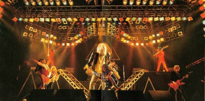 IRON MAIDEN: Todos los escenarios de sus giras mundiales (Fotos) IRON MAIDEN: Todos los escenarios de sus giras mundiales (Fotos)