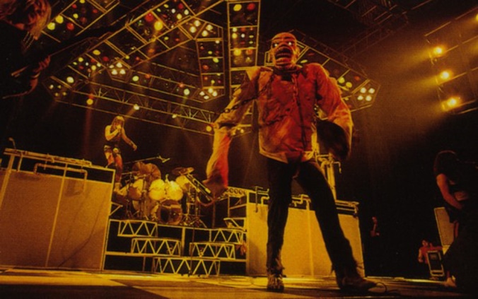 IRON MAIDEN: Todos los escenarios de sus giras mundiales (Fotos) IRON MAIDEN: Todos los escenarios de sus giras mundiales (Fotos)
