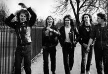 DEF LEPPARD estrena una canción de navidad: 
