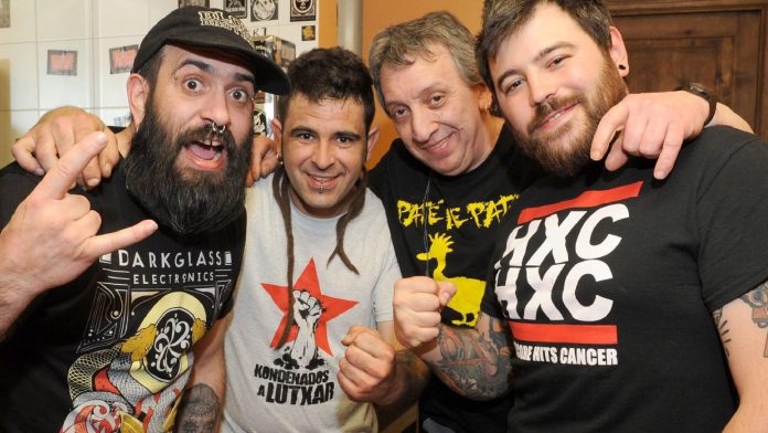 Josetxu Piperrak And The Riber Rock Band JOSETXU PIPERRAK retira una canción tras denuncia de la Guardia Civil: comunicado oficial