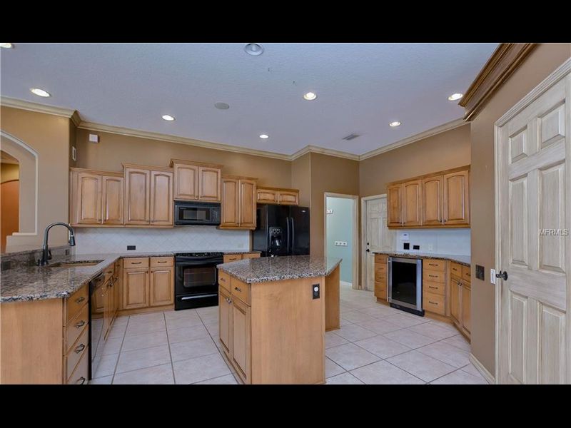 CHRIS JERICHO de FOZZY vende su casa por más de 1 millón de dólares (Fotos)