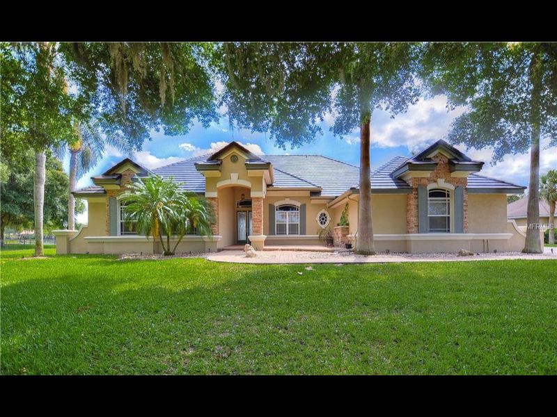 CHRIS JERICHO de FOZZY vende su casa por más de 1 millón de dólares (Fotos)