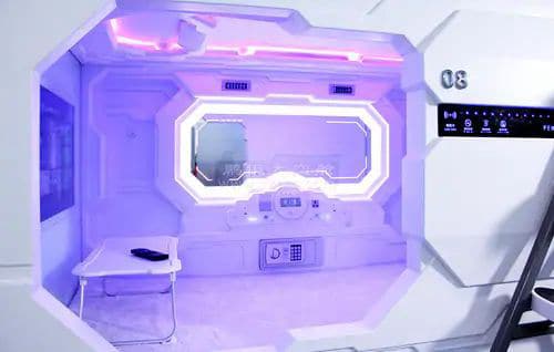 Así es la CÁPSULA DEL FUTURO donde podrías dormir en el RESURRECTION FEST (Fotos) Así es la CÁPSULA DEL FUTURO donde podrías dormir en el RESURRECTION FEST (Fotos)