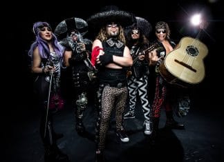 MARIACHIS versionan a IRON MAIDEN, METALLICA, OZZY, GUNS N' ROSES y otros (Video)