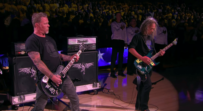 Metallica en las finales de la NBA. Foto: Youtube