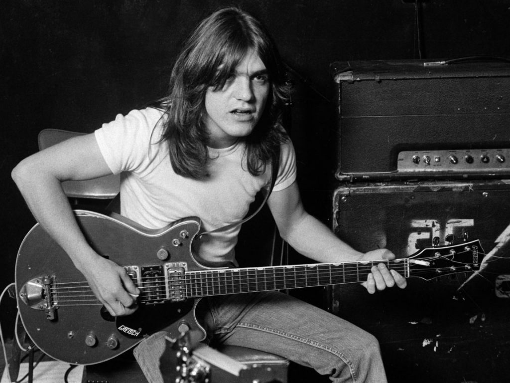 AC/DC: 40 años de "Highway To Hell" y estas son sus curiosidades AC/DC: 40 años de "Highway To Hell" y estas son sus curiosidades