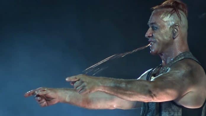 rammstein-moscu-2019 RAMMSTEIN: Mira su concierto completo en Moscú (Video)