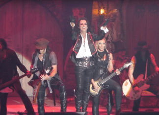 ALICE COOPER: Así sonó "Poison" en el Palacio de Vistalegre de Madrid (Video)