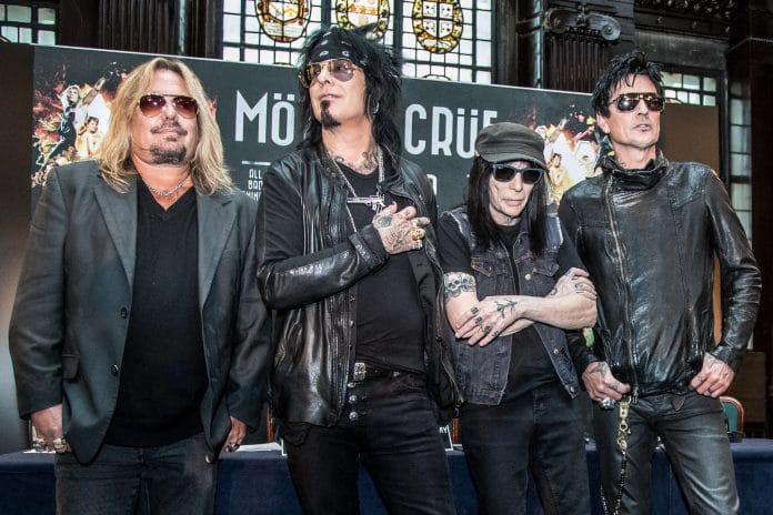 VINCE NEIL desmiente los rumores de reunión de MÖTLEY CRÜE