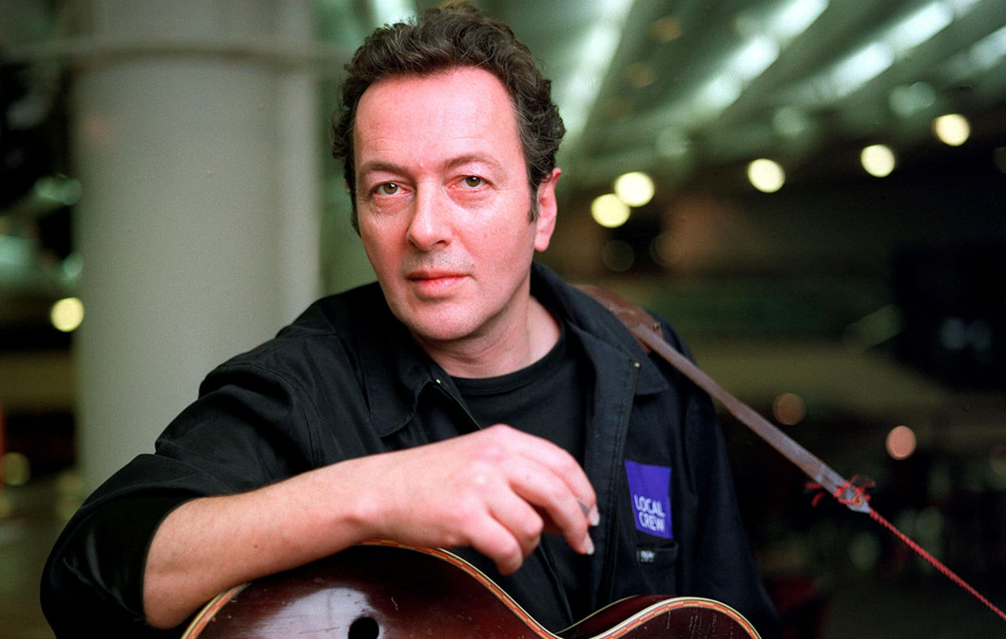 Se cumplen 18 años de la muerte de JOE STRUMMER, líder de THE CLASH