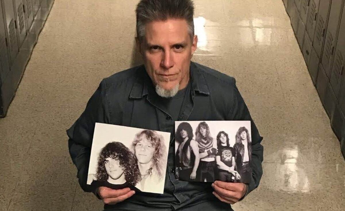 El ex bajista de METALLICA, RON MCGOVNEY, publica una tarjeta de visita original del grupo de 1982